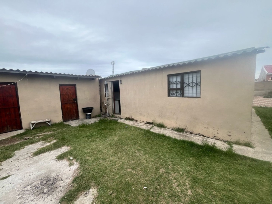 2 Bedroom Property for Sale in Kwazakhele Eastern Cape
